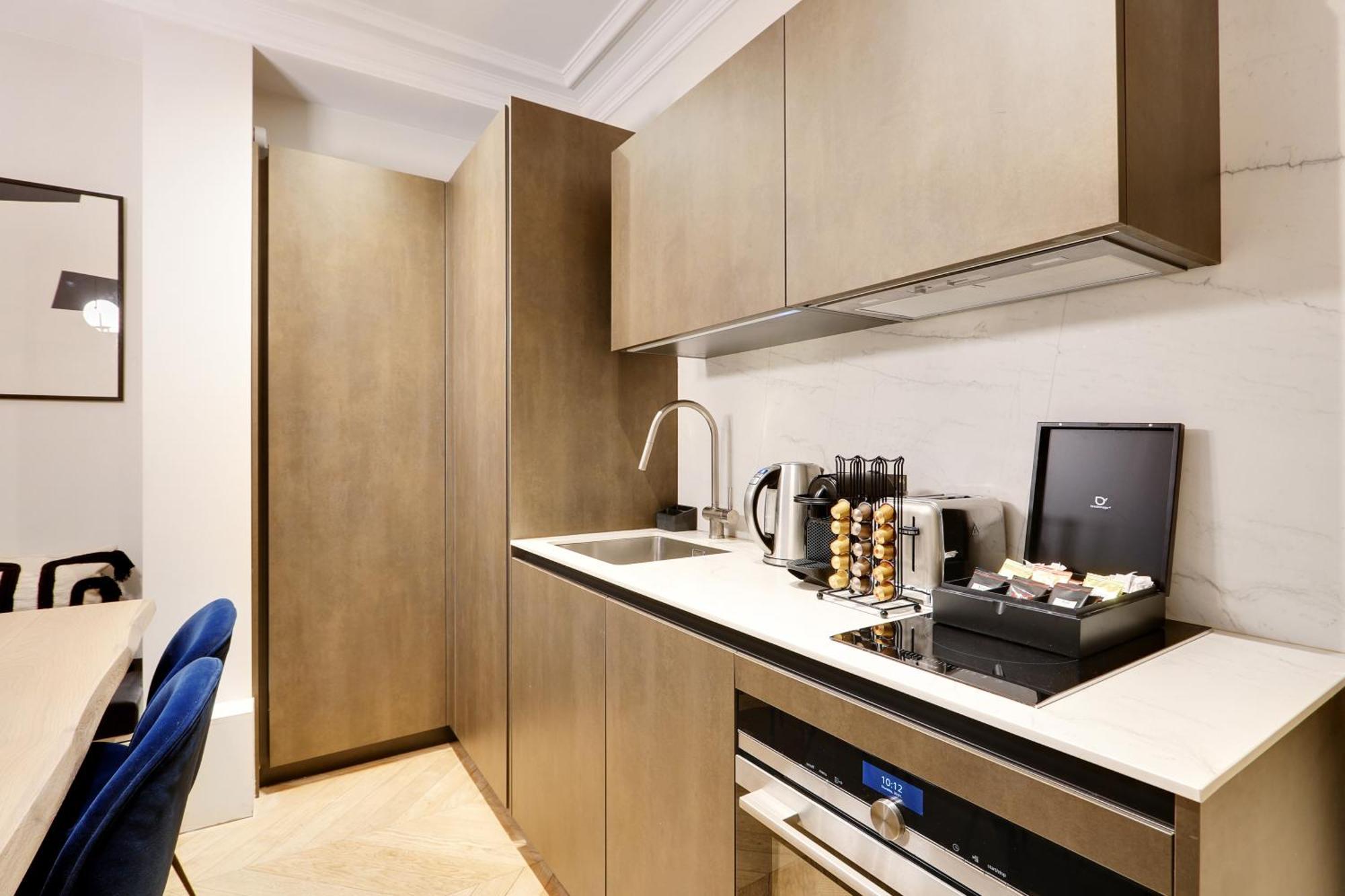 Thelander - Champs Elysees Serviced Apartments ปารีส ภายนอก รูปภาพ